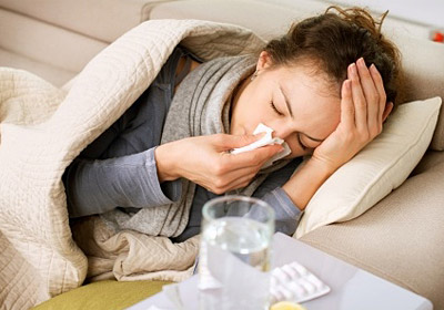 woman with flu and cold
